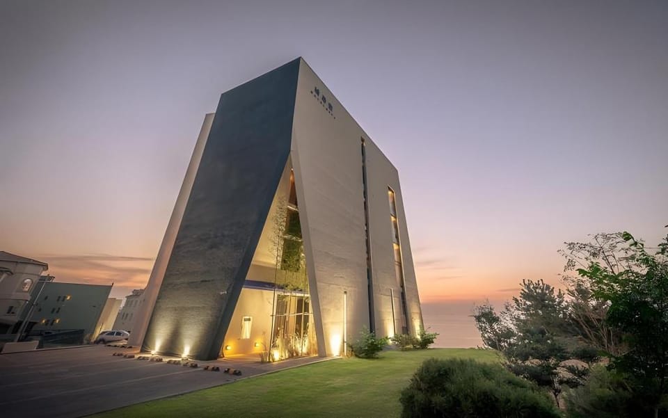Byeonsan Barahan Pension Bed and Breakfast in South Korea