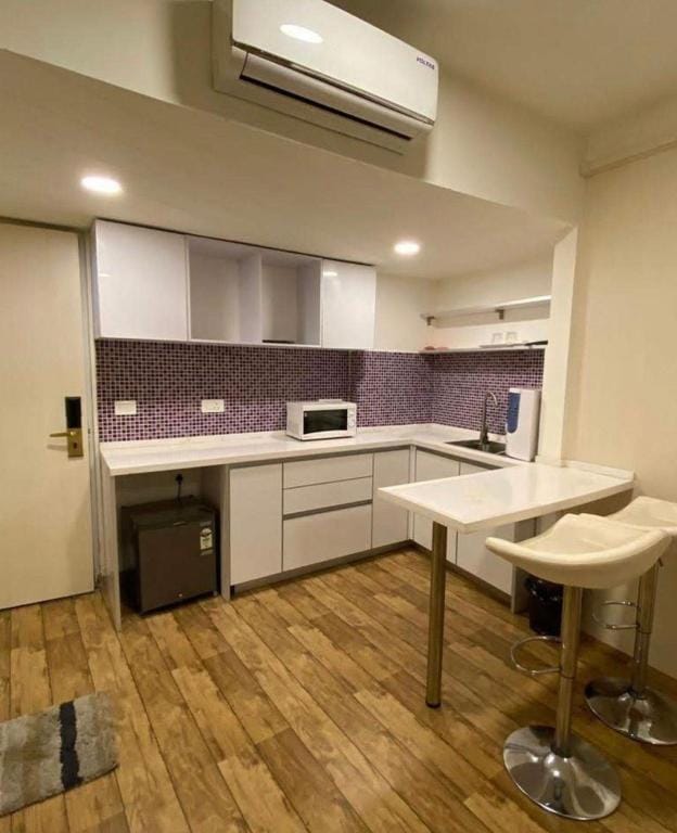 RAJHANSH BELLIZA SURAT Apartment in Gujarat