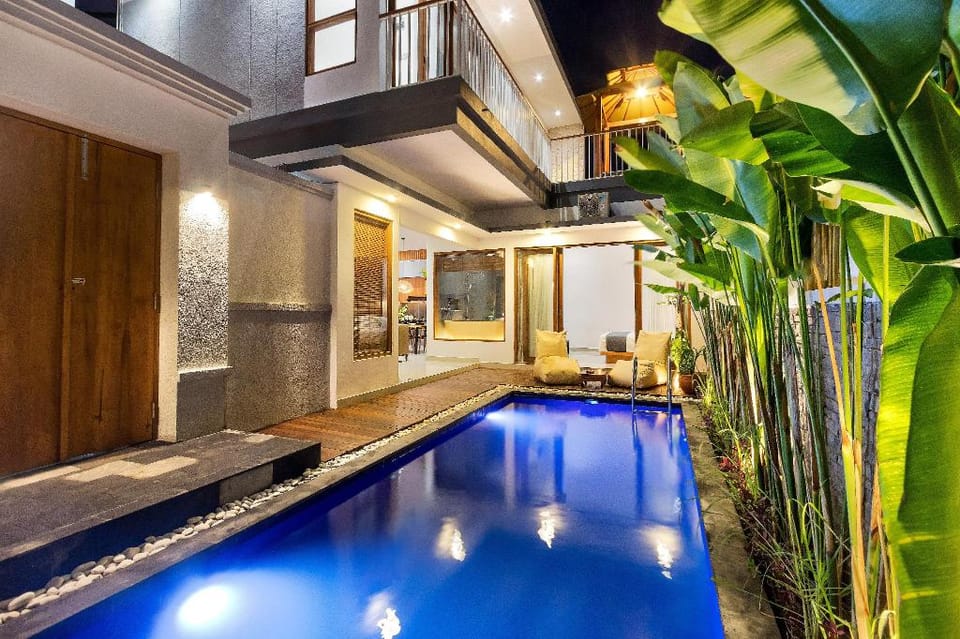 Vin Villa Canggu (3 BR with private pool) Villa in North Kuta