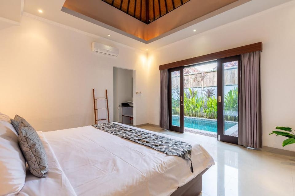 Villa Estella ☆ 2 Bedroom | Pool | Seminyak Kuta Villa in Kuta