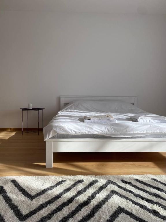 Sunny апартаменты возле центра Львова Apartment in Lviv