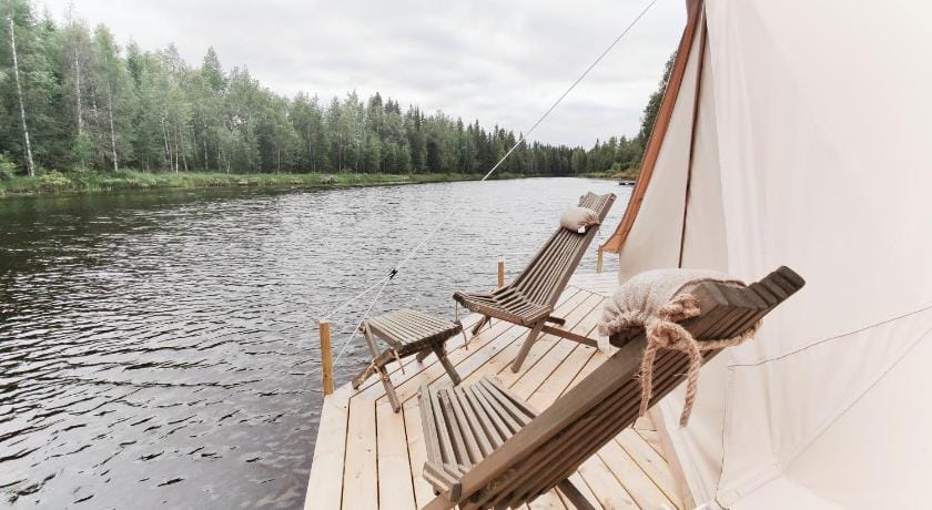 Långforsen Restaurant & Glamping Luxury tent in Norrbotten County, Sweden