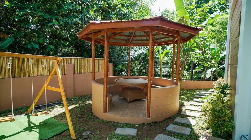 Balay Greenika Alfonso Pool Villa 1 For 8 Pax Only Villa in Calabarzon