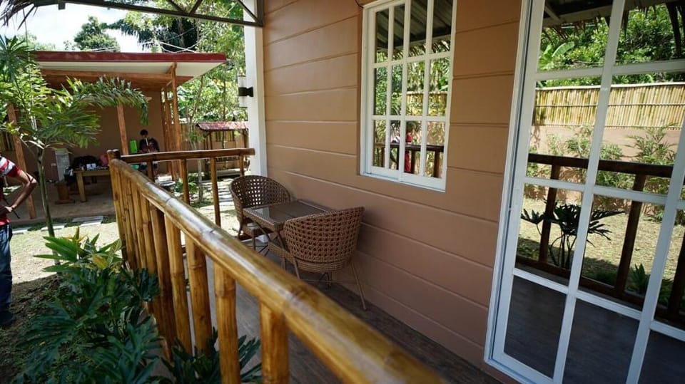 Balay Greenika Alfonso Pool Villa 1 For 8 Pax Only Villa in Calabarzon