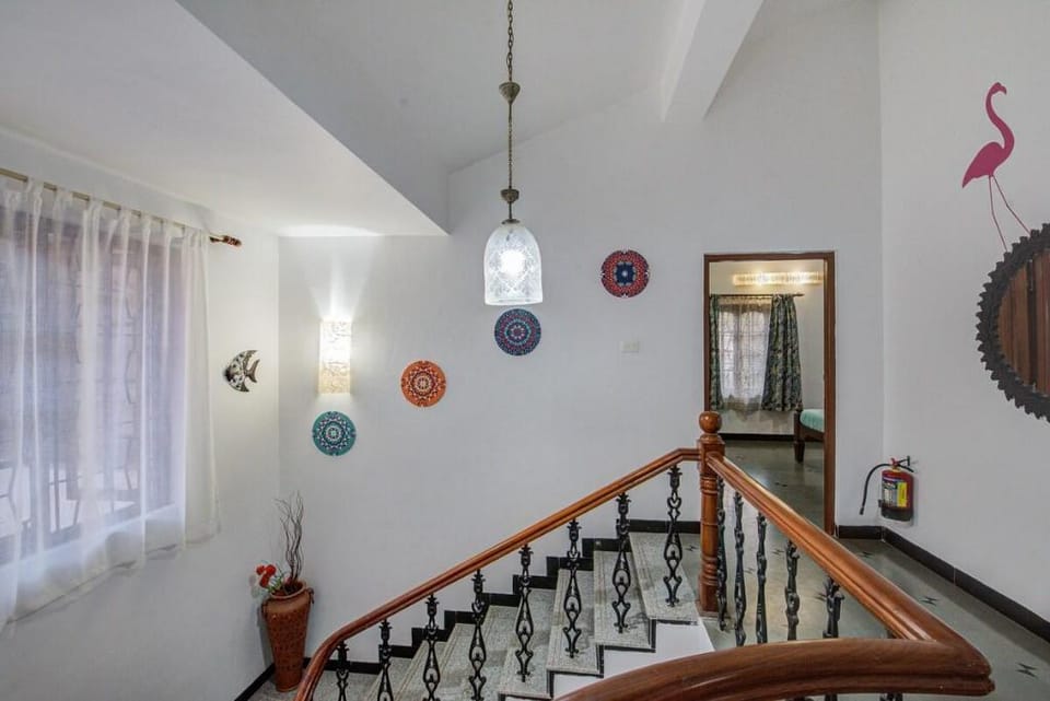 Holiday St. Villa  w/Pool, Bathtub & Games Phase 1 Villa in Calangute