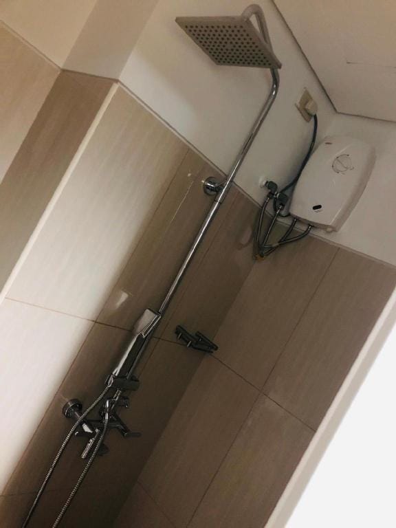 Qian Staycation @ MOA Shell Residences A1040 Apartment in Pasay