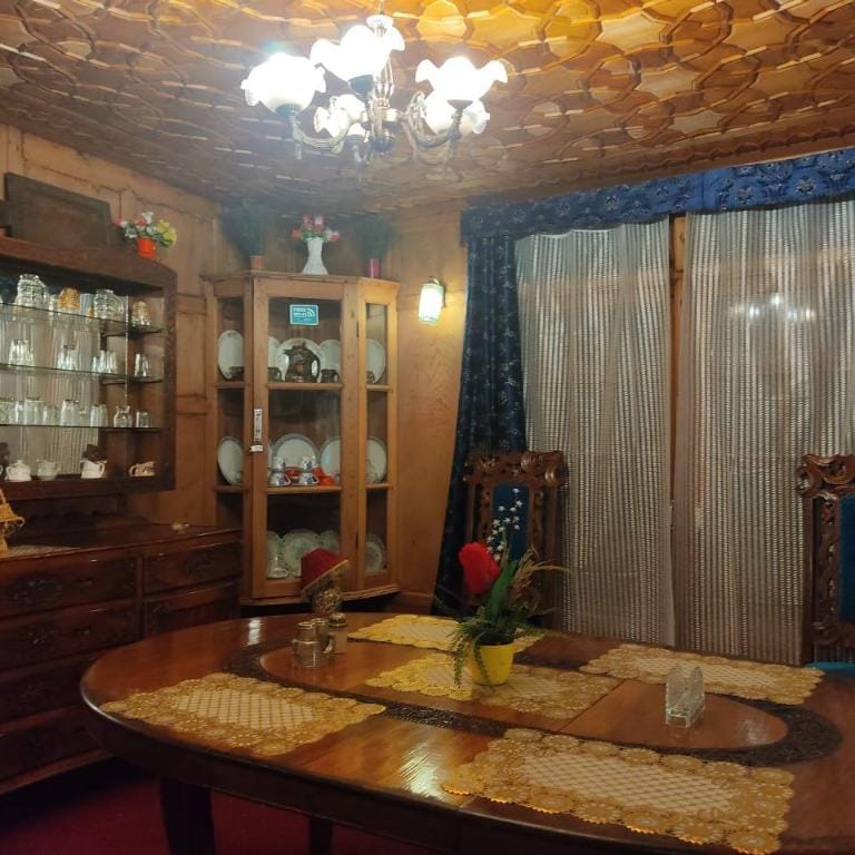 Hunza Group of Houseboats Villa in India