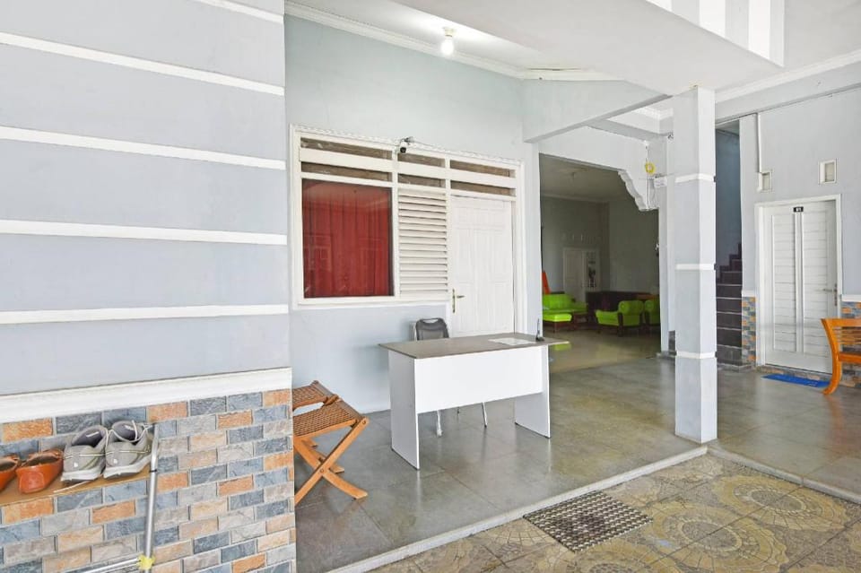 OYO Life 91399 Homestay Trendy Syariah Hotel in Indonesia