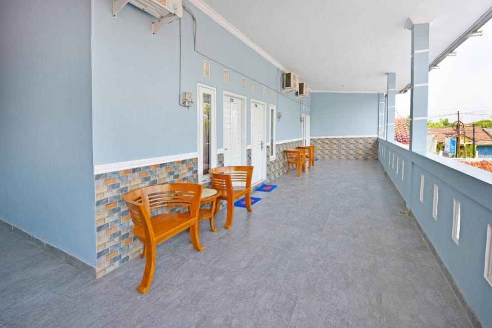 OYO Life 91399 Homestay Trendy Syariah Hotel in Indonesia