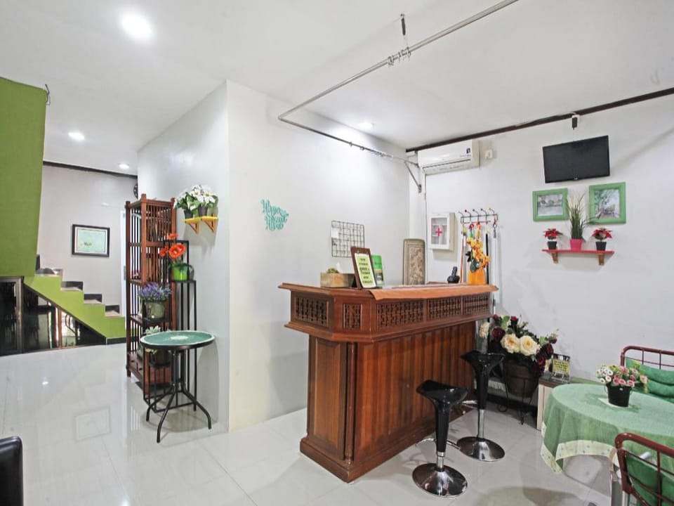 OYO 91378 Noor Inn Syariah Hotel in West Java