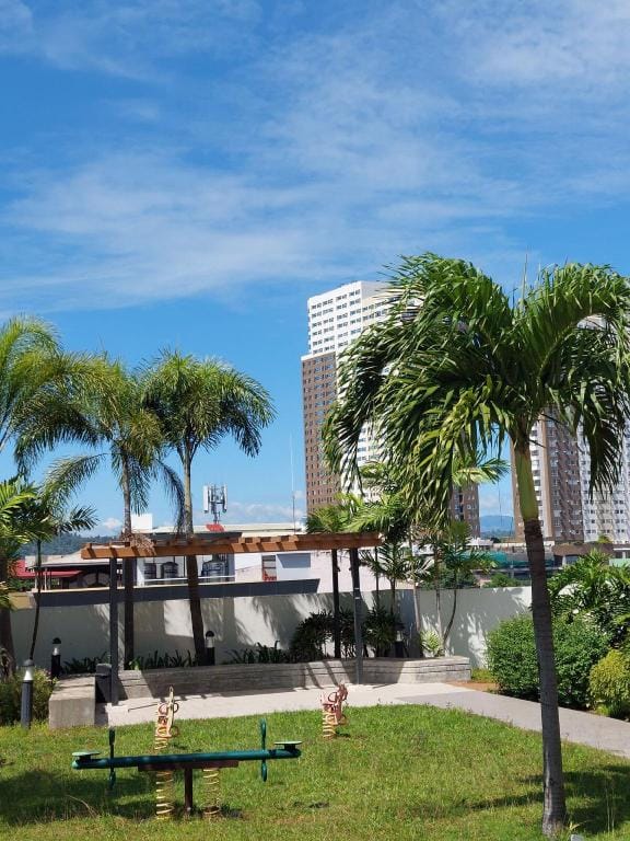 Home in the ?Heart of Cagayan De Oro City Apartment in Cagayan de Oro