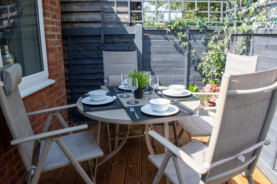 121 Studio Apartment in East Hertfordshire District
