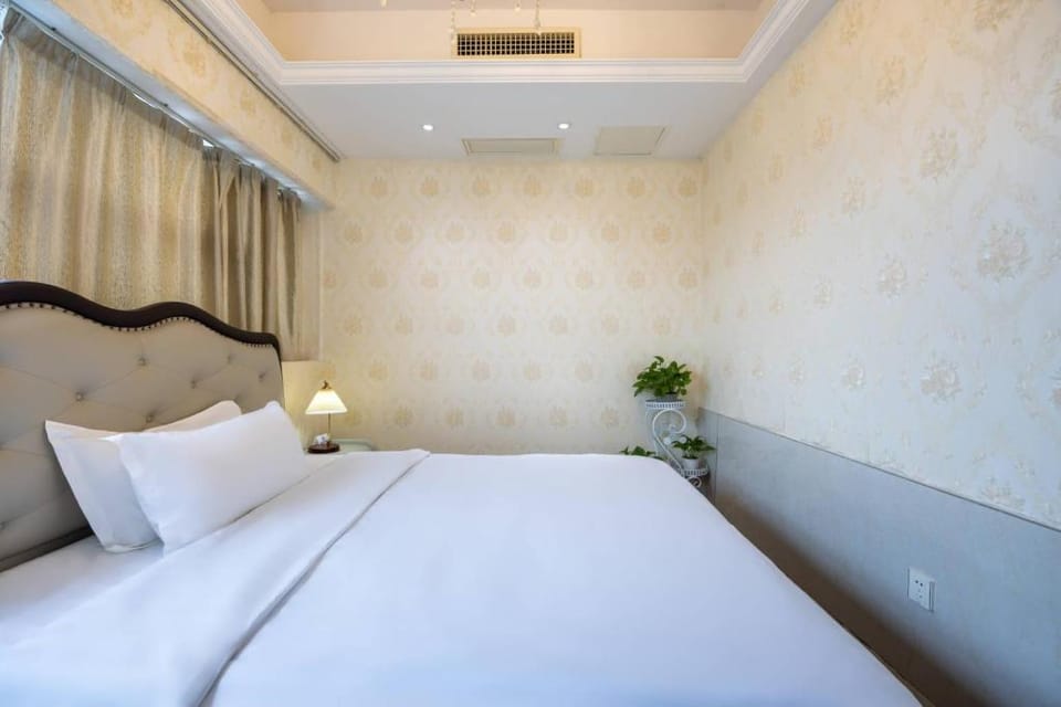 Y寓见／落地窗江景房／国金中心／步行街／坡子街／家庭影院两室套房 Apartment in Shandong