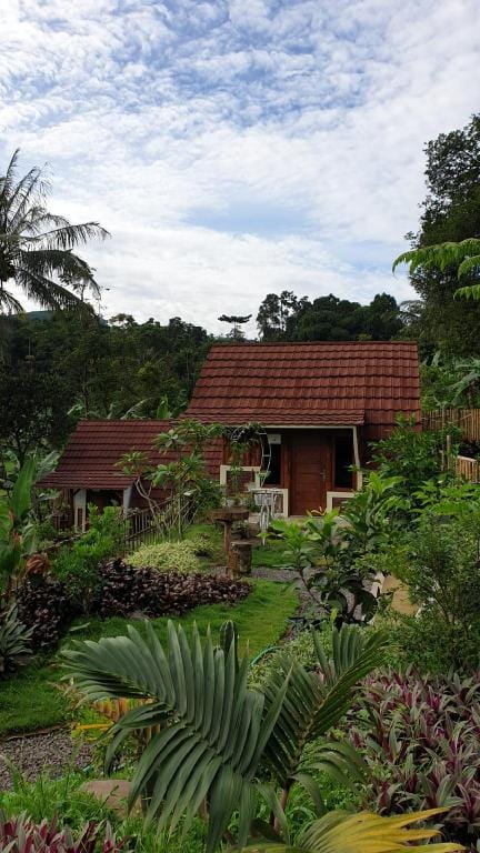 VILLA  RANCA CIATER  LEMBANG  DELUX Villa in West Java