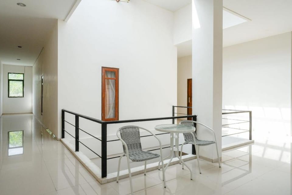 RedDoorz @ Kratonan Solo Hotel in Special Region of Yogyakarta