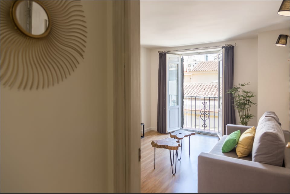 Merced10 3F Hotel in Malaga