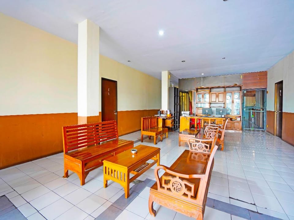 OYO 91415 De Wijaya Hotel Hotel in Surabaya
