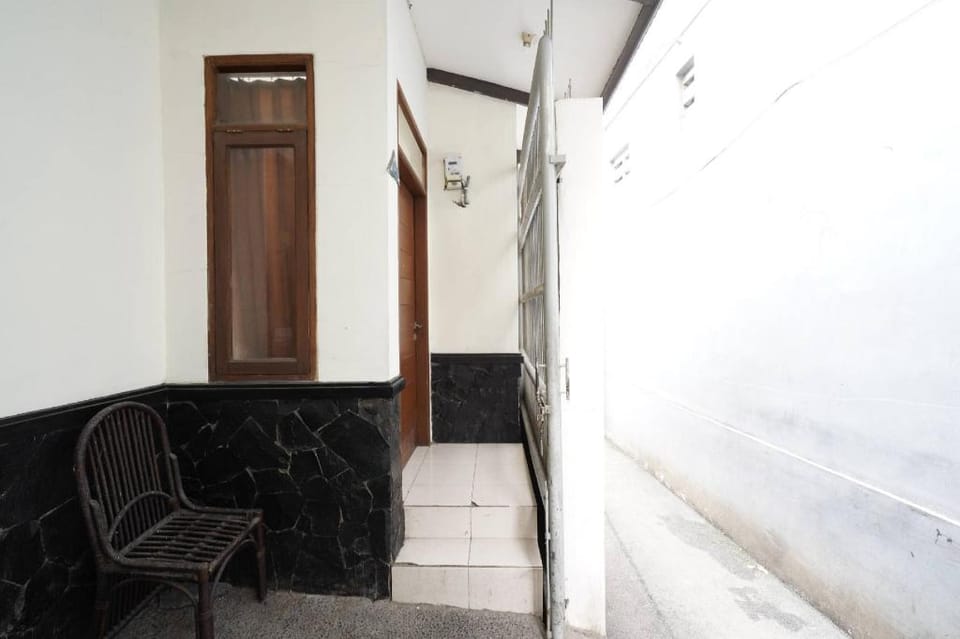 SPOT ON 91394 Pondok Paskal Syariah Hotel in Bandung