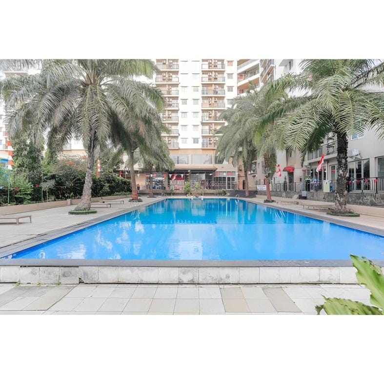 Collection O Serviced Apartmen Mutiara Kota Hotel in West Java