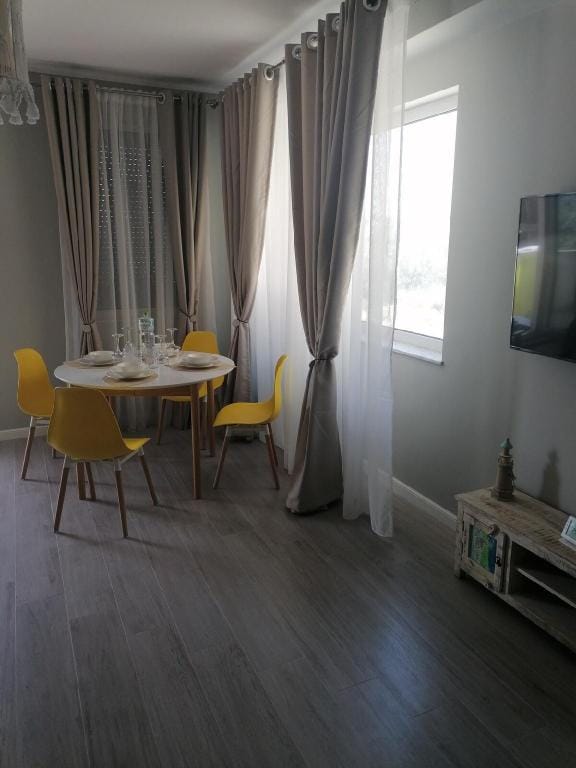 Apartament spațios aproape de plaja Apartment in Constanța County
