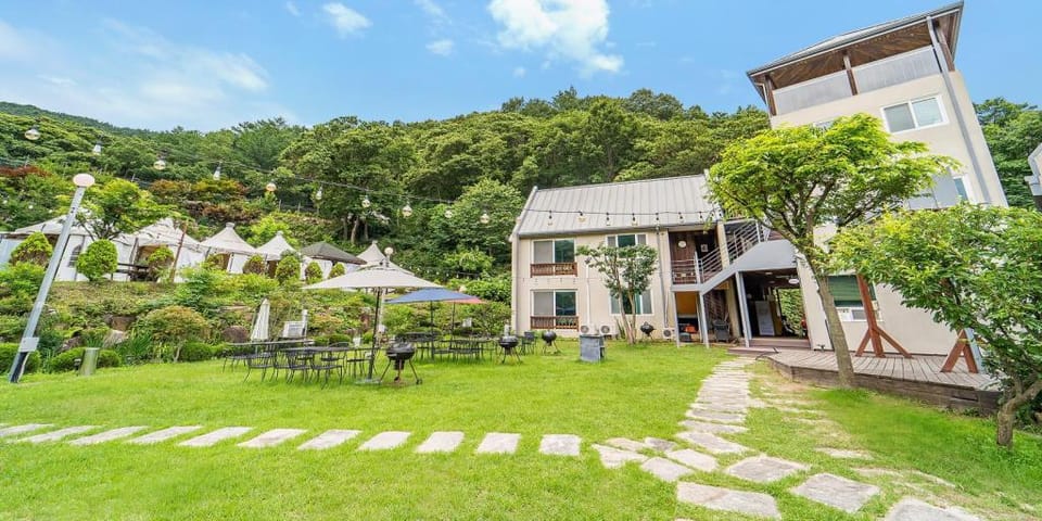 GaPyeong Dukehouse Kids Gajok Pension Bed and Breakfast in Gyeonggi-do