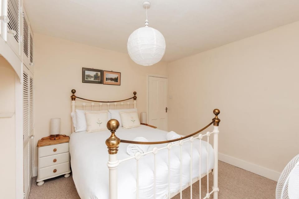 Park End House - Parking, Pet Friendly Vacation rental in Henley-on-Thames