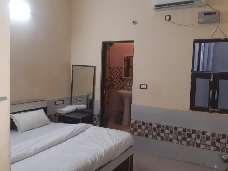 Tulsi Residency Vrindavan Hotel in Uttar Pradesh