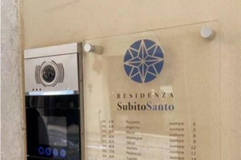 Residenza SubitoSanto - Appartamento con balconcino "3B" Apartment in Padua