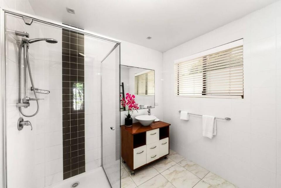 Sun Surf and Sand at Sunshine Beach Apartment in Noosa Heads