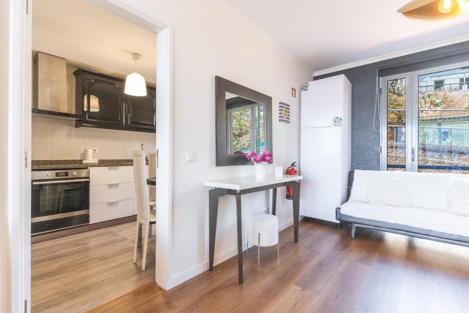 Vista Mar by Atlantic Holiday Apartment in Caniço