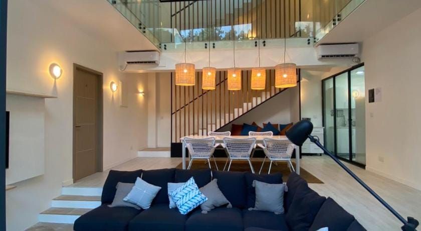 Unwind Dhigurah Bed and Breakfast in Maldives