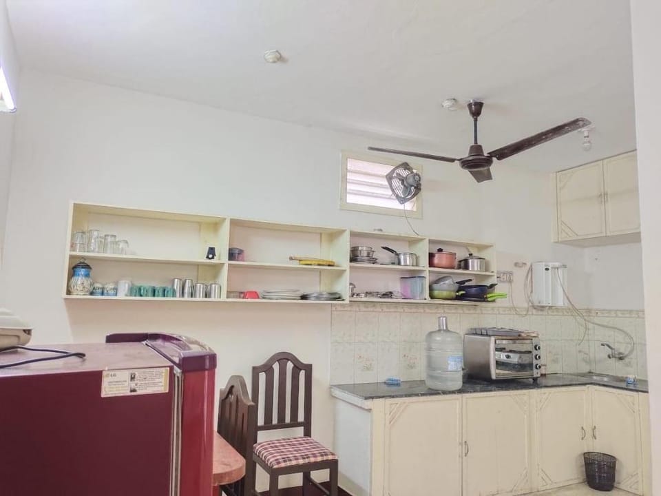 Lovely flat with ac bedroom and attached bathroom Vacation rental in Puducherry