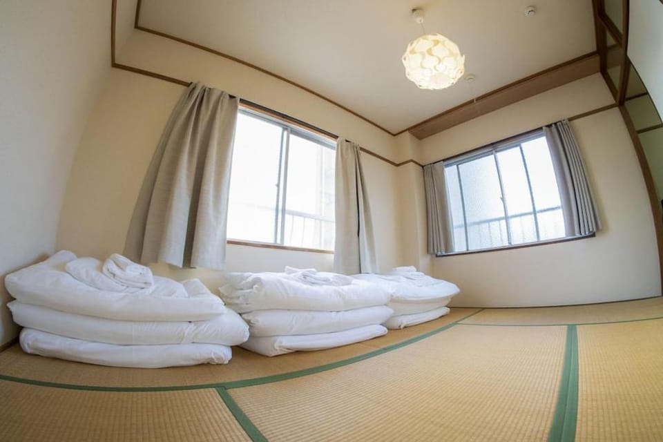 Sakimoto Residence Namba Minami Bed and Breakfast in Osaka