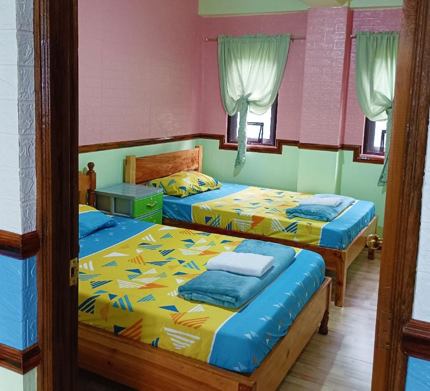 Balcony View Near Igorot Stone Kingdom!| 2BR APT Apartment in Baguio
