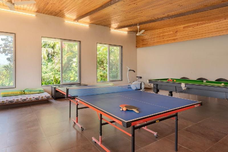 CosmicStays Greystone Villa - Mountain & Dam View Villa in Maharashtra