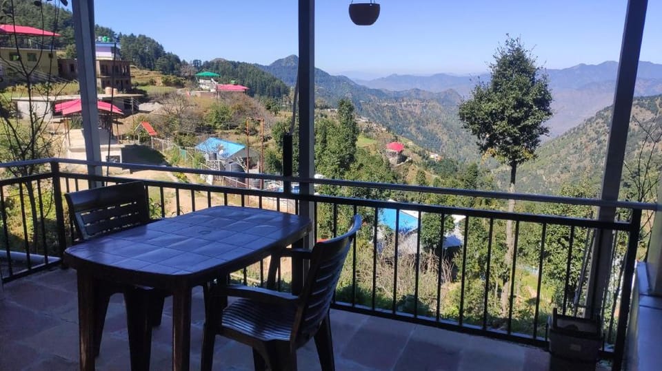 Sunrise resort Hotel in Uttarakhand