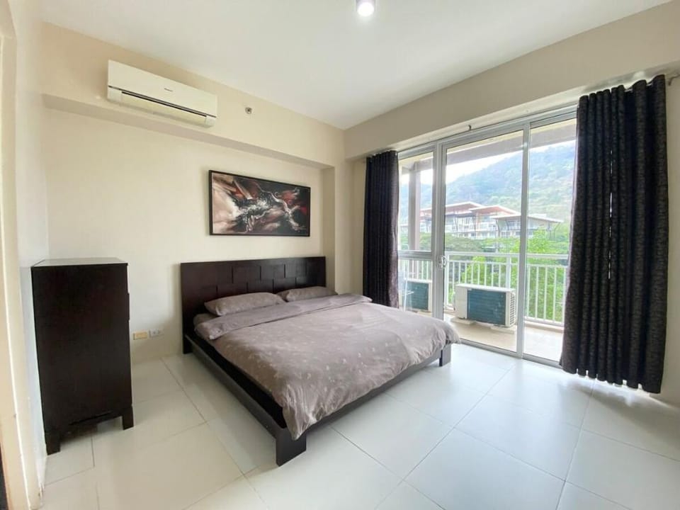 Miranda B 413-2br atPico de Loro by Raquel's Place Vacation rental in Nasugbu