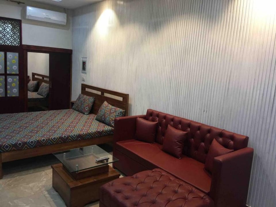 One Bed New Studio Apartment near Shaukat Khanum Apartment in Lahore