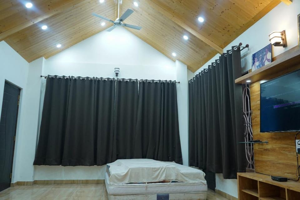Shyam River Pool Villa Villa in Himachal Pradesh