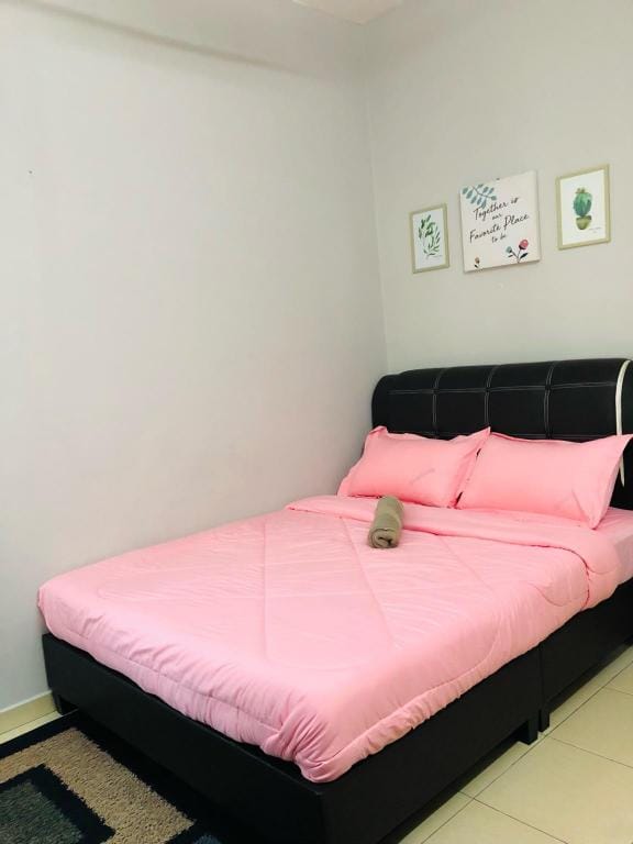 Homestay SR pengkalan ipoh (MUSLIM ONLY) Vacation rental in Ipoh