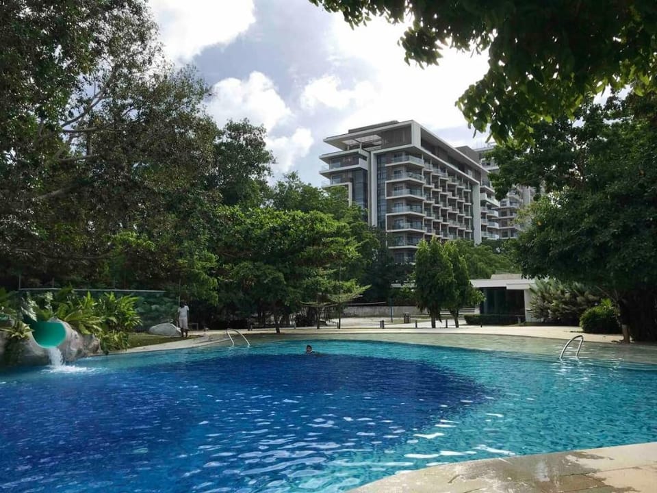 Tambuli Seaside Living(Studio) by Ruth Apartment in Lapu-Lapu City