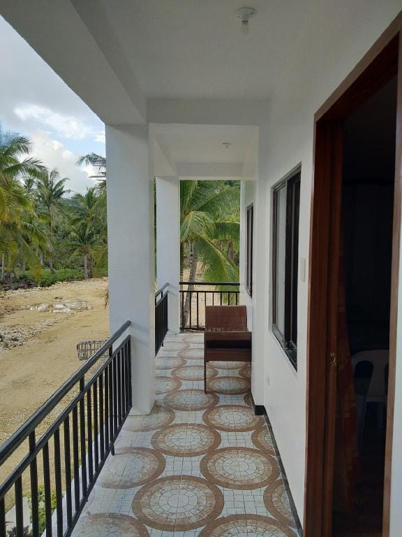Welcoming comfy room #4 with 2 single beds Vacation rental in Siargao Island
