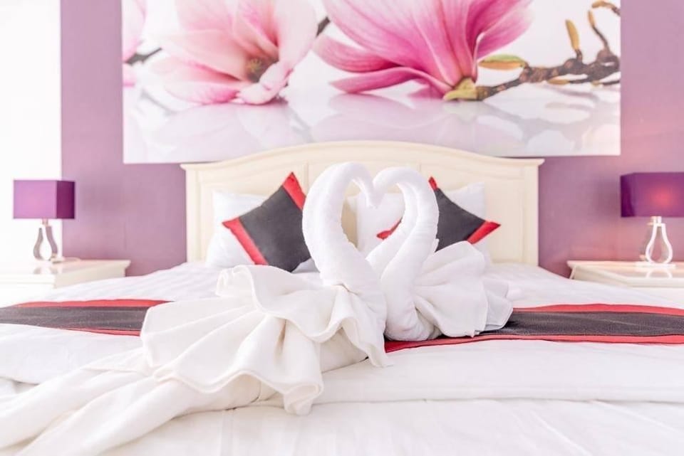 Luxury Stay in Thepprasit Pattaya near Beach Villa in Pattaya City