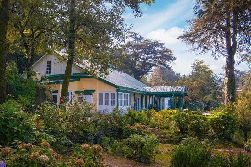 StayVista at Rose Cottage Villa in Shimla