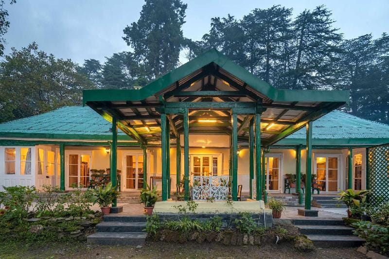 StayVista at Rose Cottage Villa in Shimla