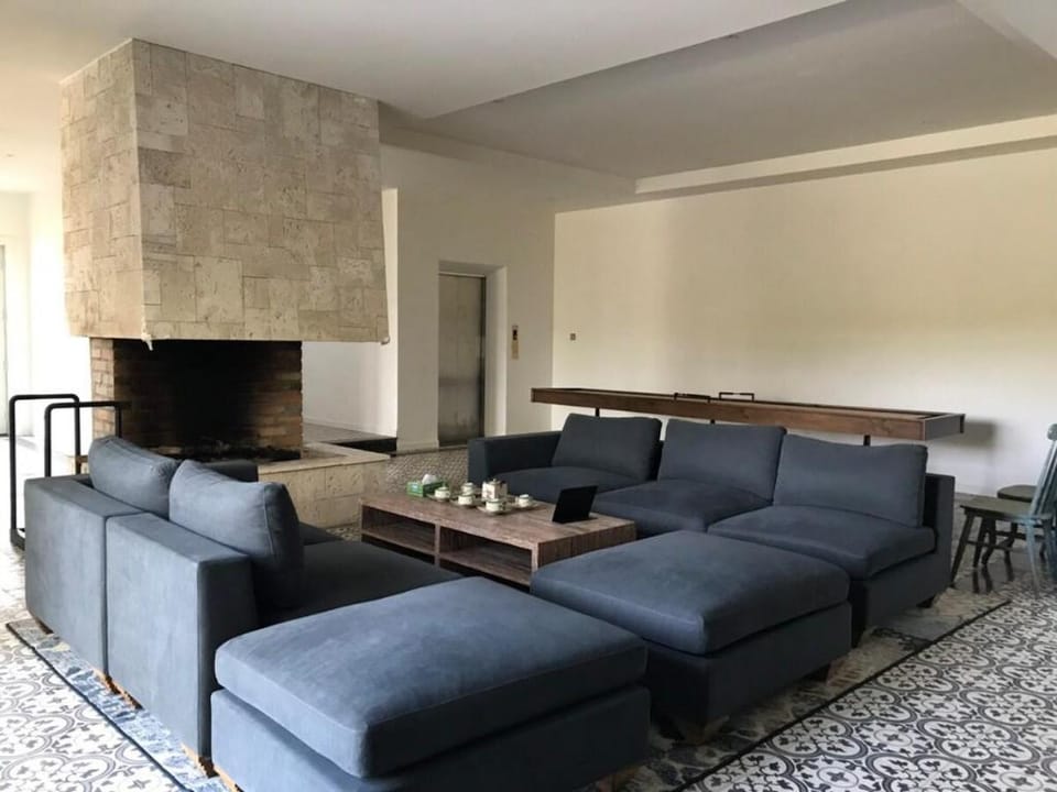 Luxury 3br villa - Tuyenlam lake view Villa in Dalat