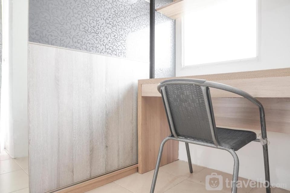 Minimalist Comfort Studio Belmont Puri By Travelio Apartment in Jakarta