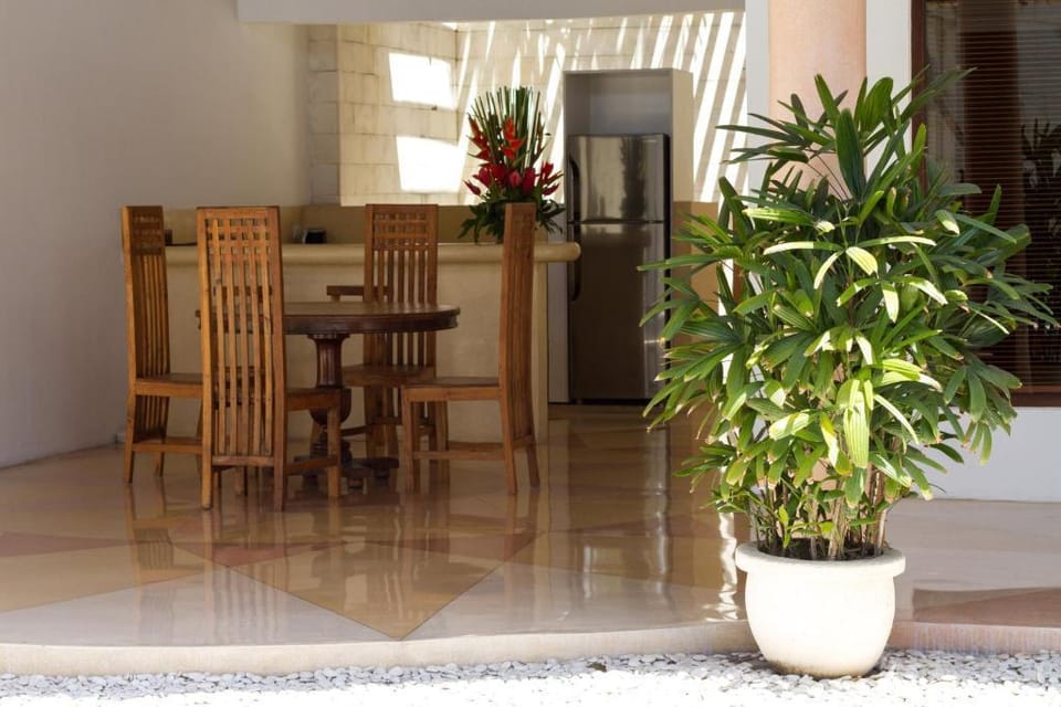 Cozy 2BDR Villa with Private Pool in Seminyak Villa in Kuta