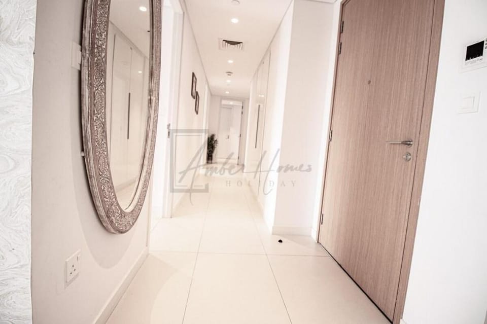 Stunning 3-BR Apartment in front of Ain Dubai Apartment in Dubai