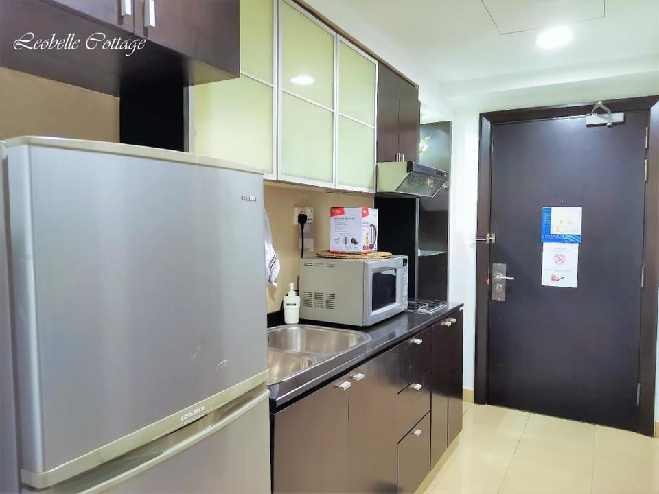 Lovely Suites *2-5pax* in Sunway Pyramid w WiFi Apartment in Subang Jaya